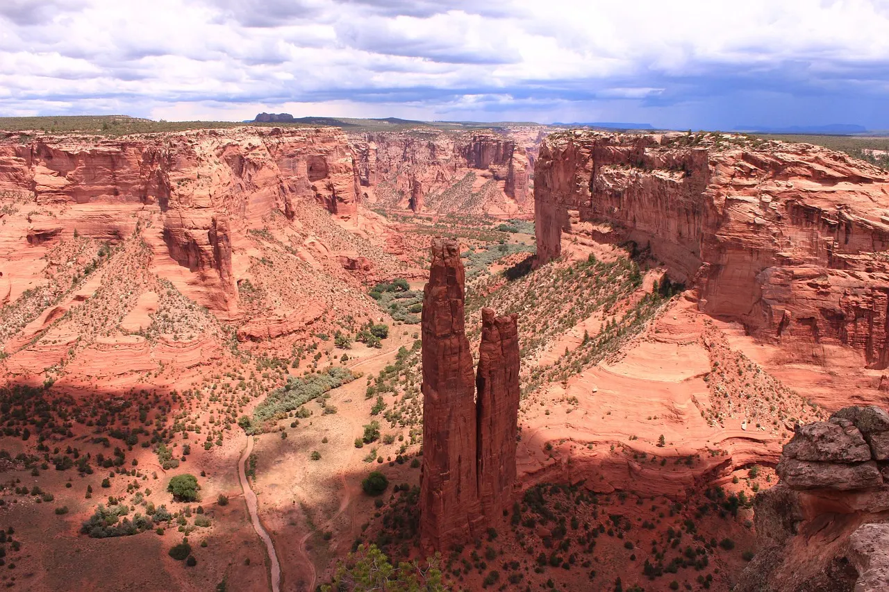 Spider Rock in Canyon de Chelly
