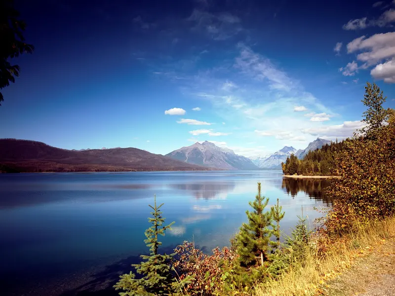 Een meer met de bergen van Grand Teton National Park